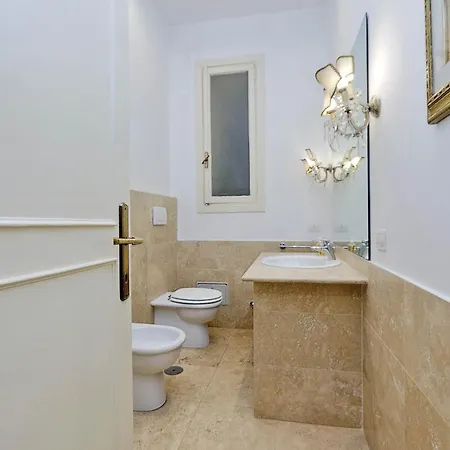 Apartment Quirinale Rome