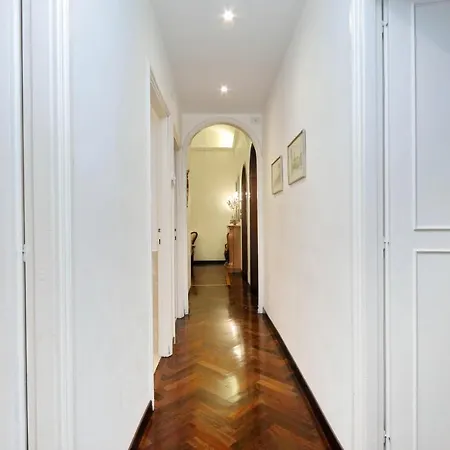Apartment Quirinale Rome